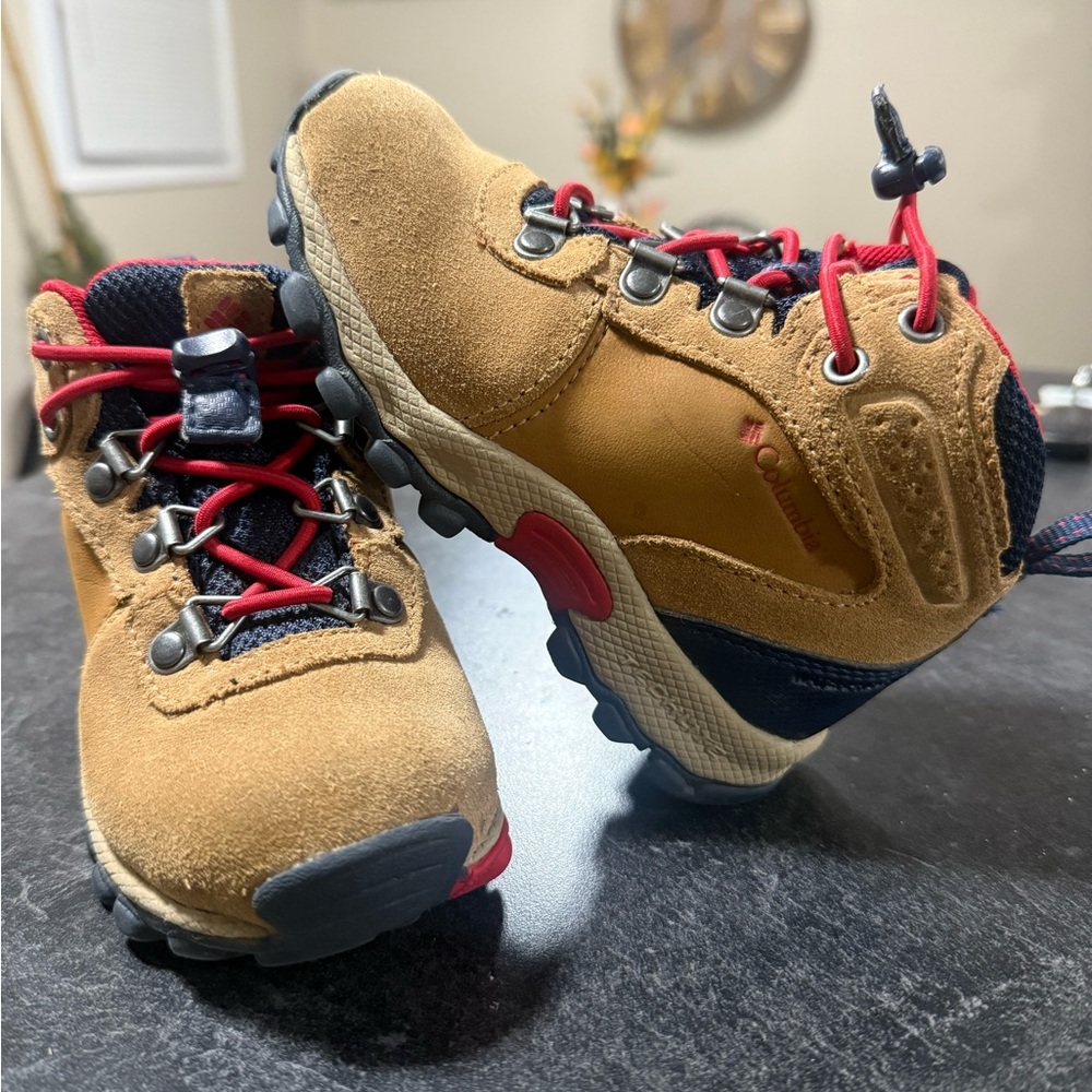 Columbia Kids' Brown and Red Hiking Boots